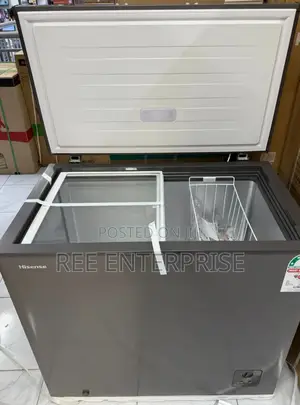*200* Litres Hisense Deepfreezer
