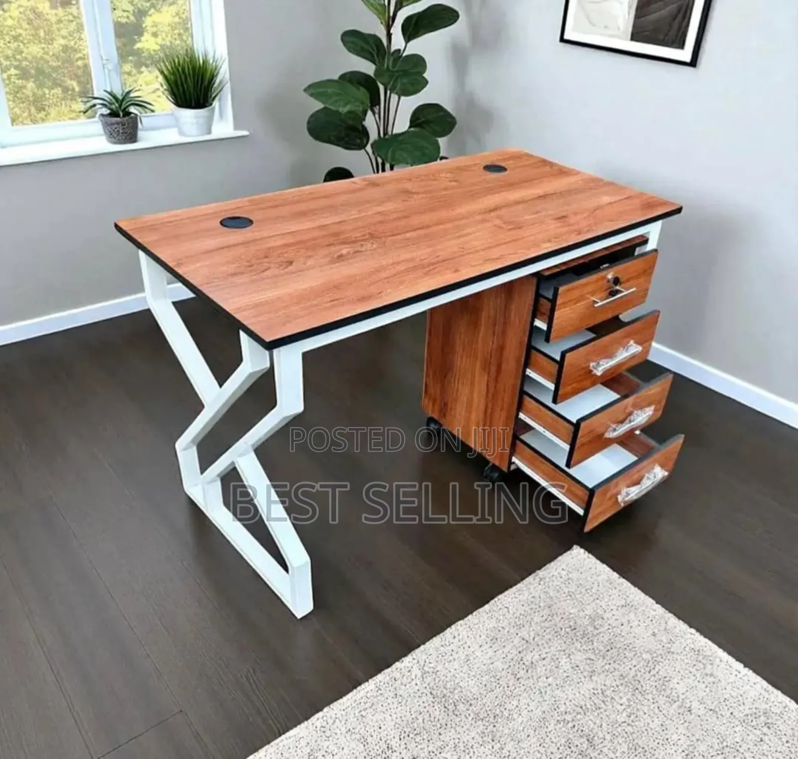 2 Gromet Metallic Stand Table