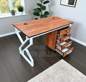 2 Gromet Metallic Stand Table