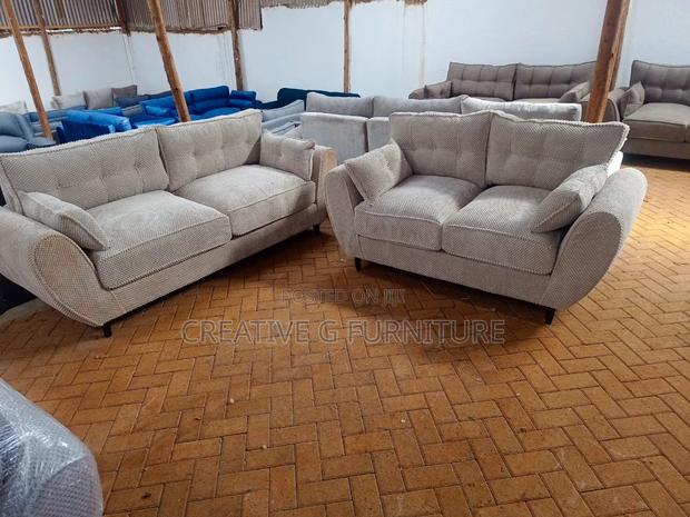 *Comfortable 5 Seater Sofa – Perfect for Family Home - main view