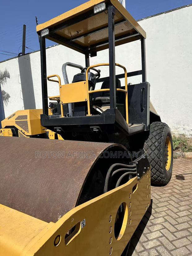 Shantui Road Roller Nairobi Stock - thumbnail 4