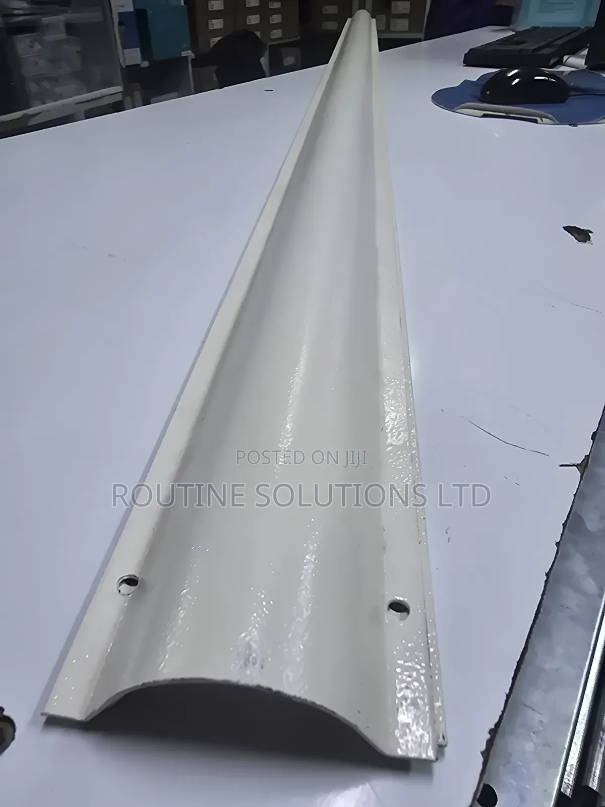 Metallic Powder Coated Floor Trunking 6ft