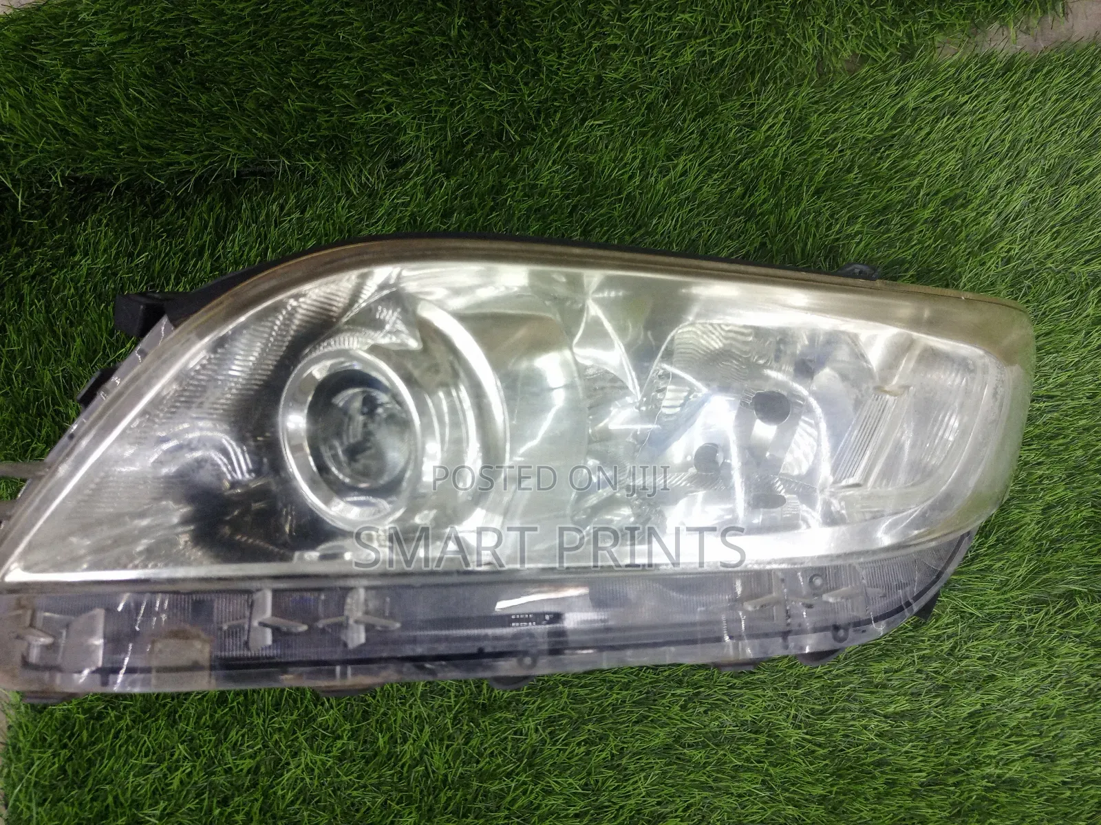 Clean Ex Japan Toyota Vanguard 2012 Headlights Available