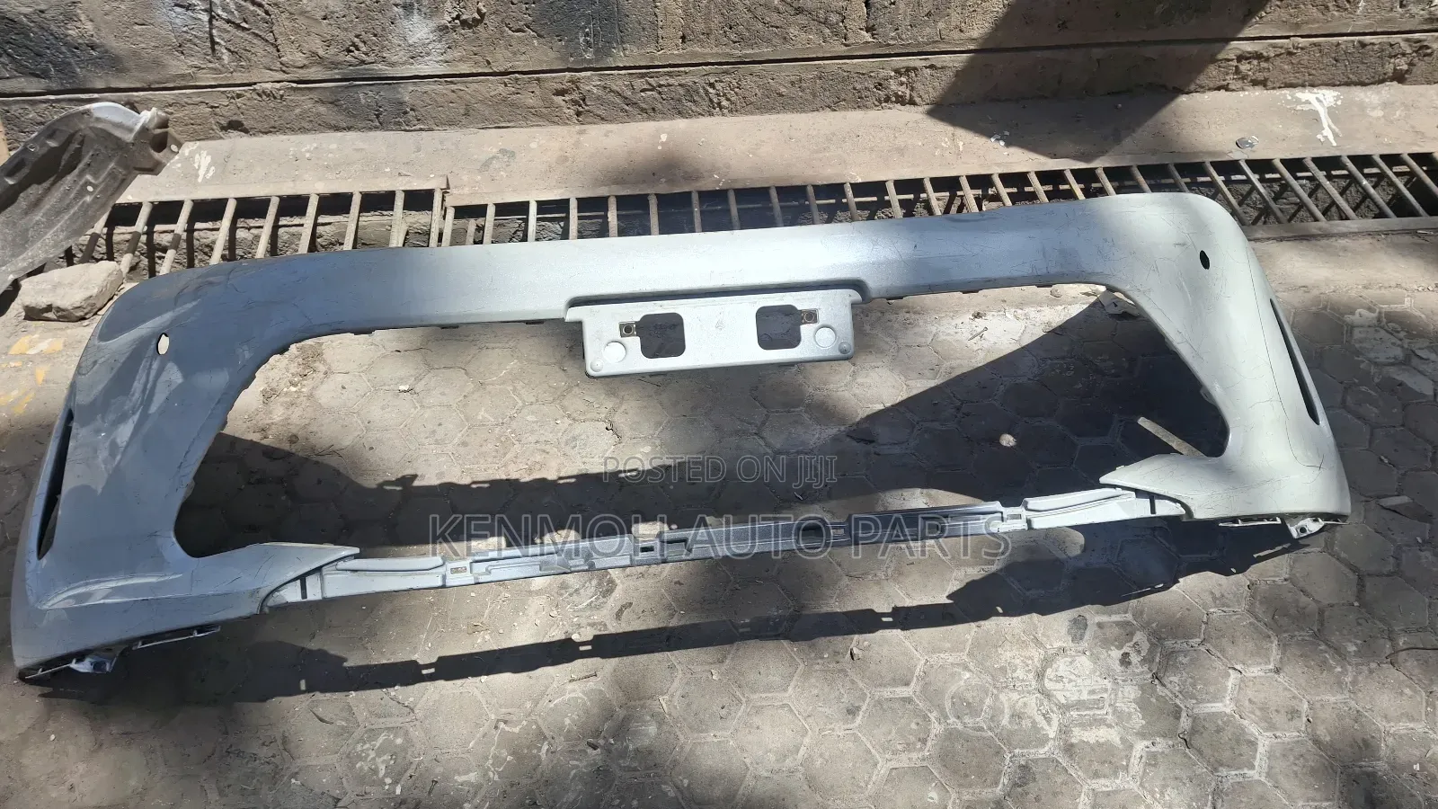Harrier 2018 Bumper Shell