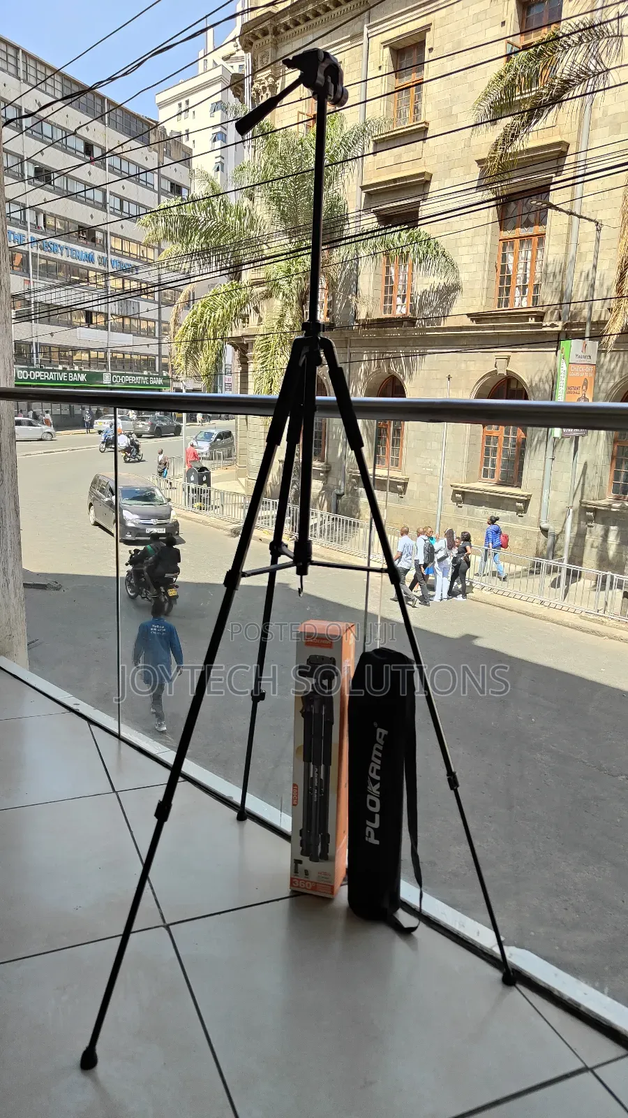 Plokama Tripod Stand 1800cm Tall With Remote Control