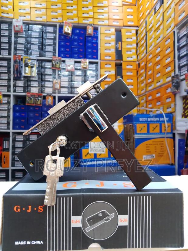 Quality Looks Doors - main view