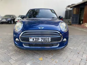 Mini Cooper 2016 Blue