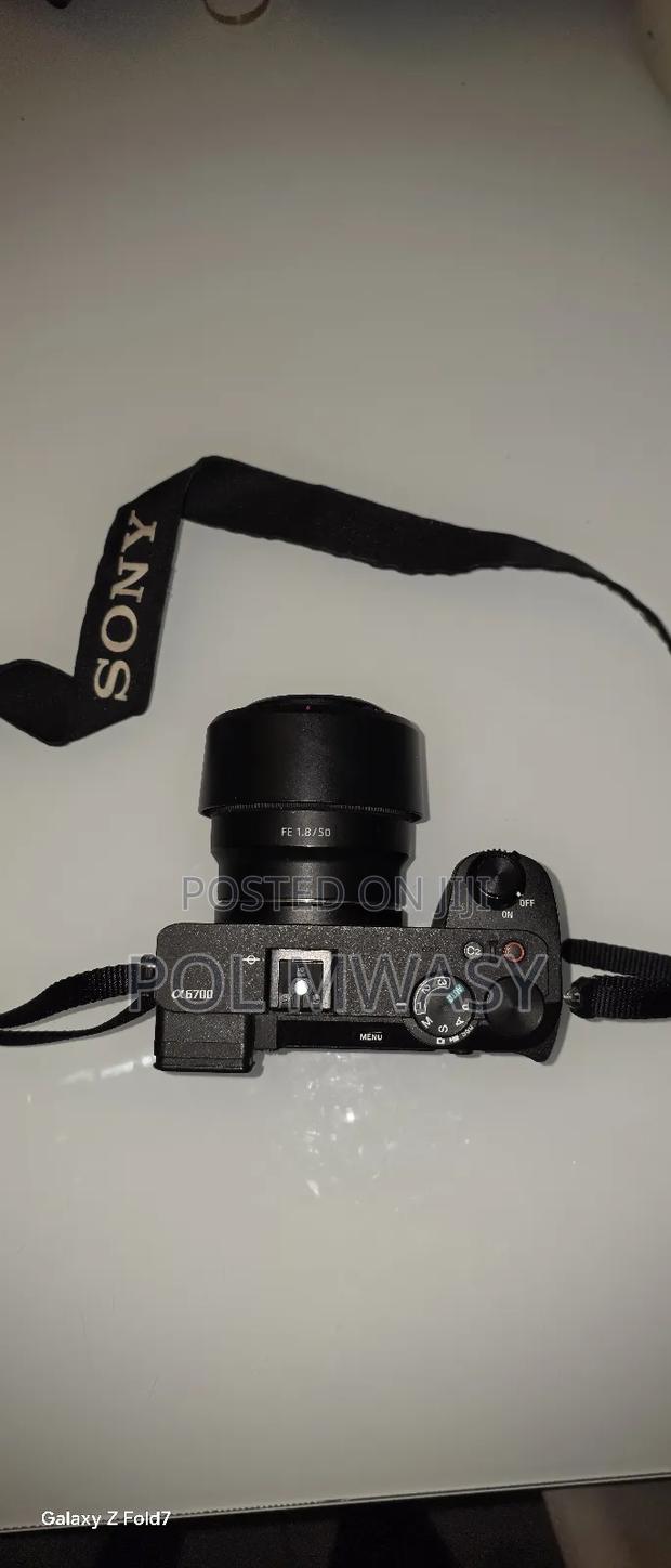 Sony A6700 + 50mm F1.8 Fe - main view