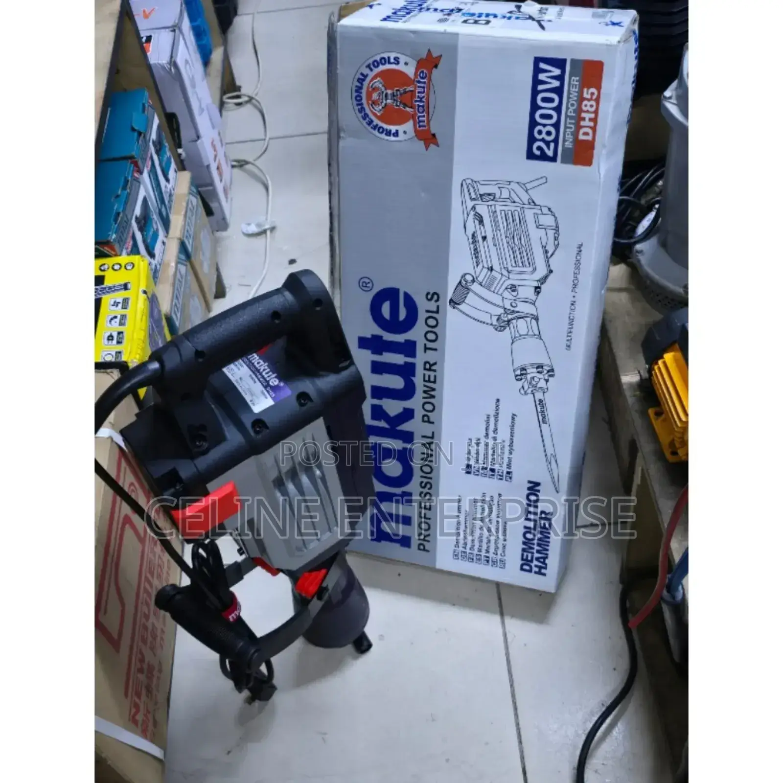 Makute Demolisher 
2800w