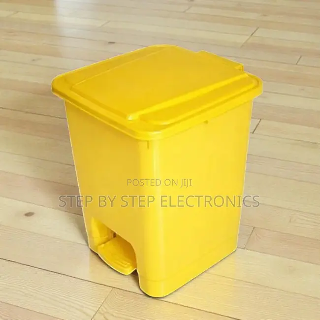 Quality Ensured 30l Hard Plastic Body Step Pedal Waste Garbage Bin