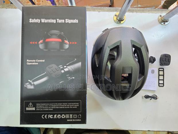  Smart Ai Bike Helmet –Bluetooth Enabled Speakers Control Button