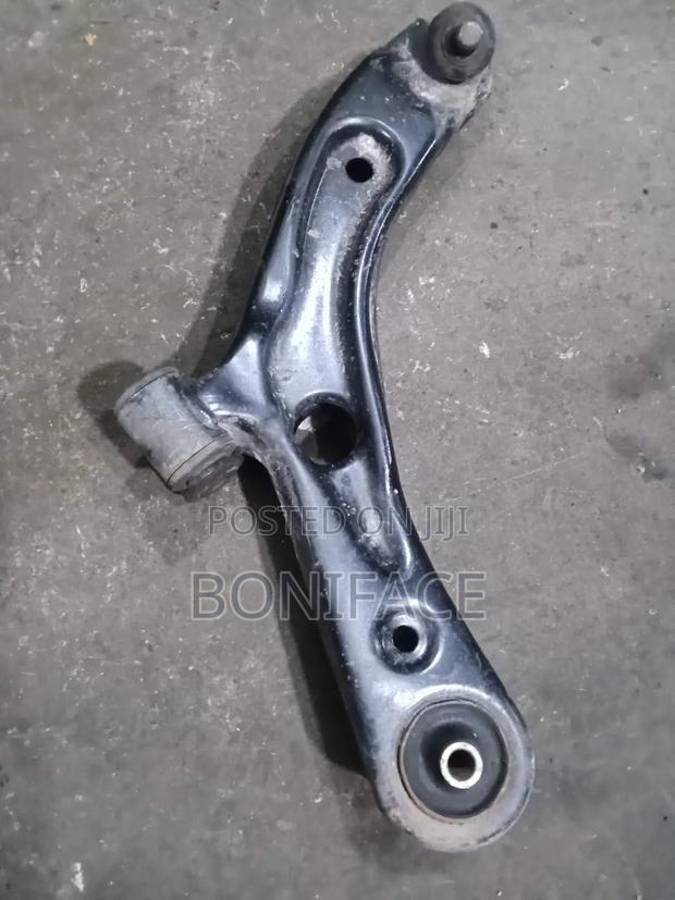 Front Arm Suzuki Swift