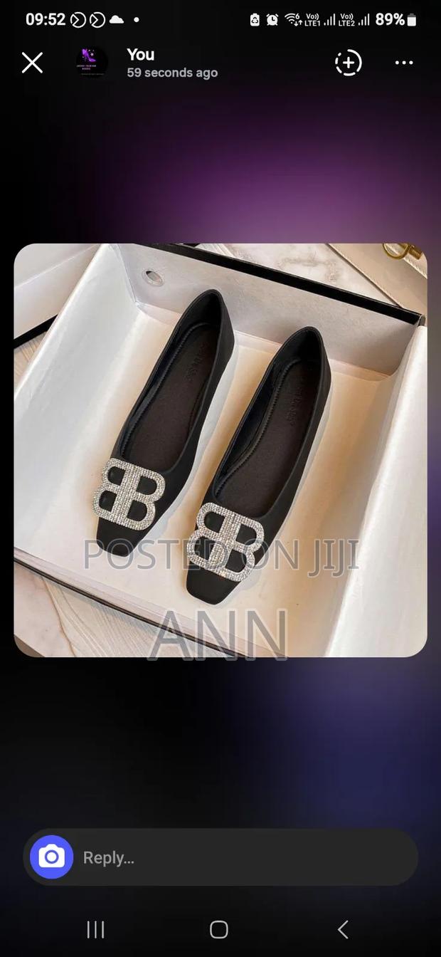 Luxury Flat Shoes - thumbnail 3