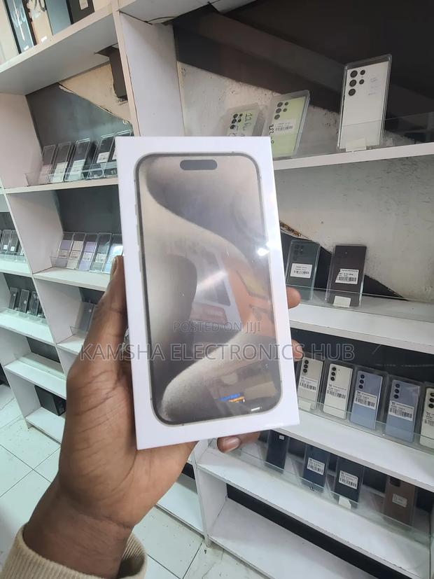 New Apple iPhone 15 Pro Max 256 GB - main view