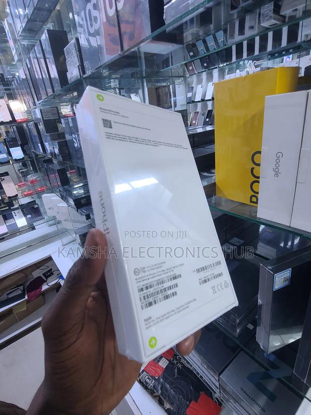 New Apple iPhone 15 Pro Max 256 GB - thumbnail 2