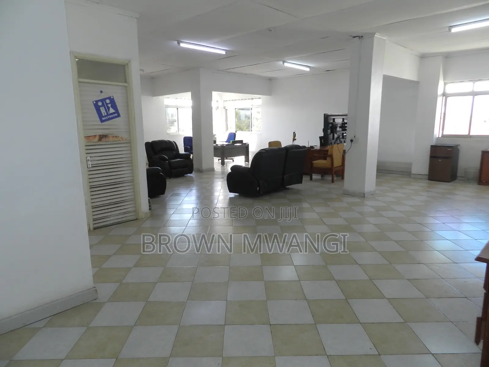 Well-Sized 1100 Sq Ft Office in Kilimani