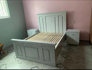 Modern Panel Bed Size 5 by 6. - thumbnail 2