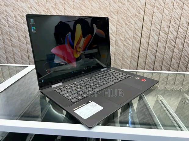 Laptop HP Envy 15 8GB AMD Ryzen 5 SSD 256GB - main view