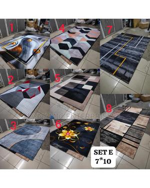 7x10 Feet Carpets - main view