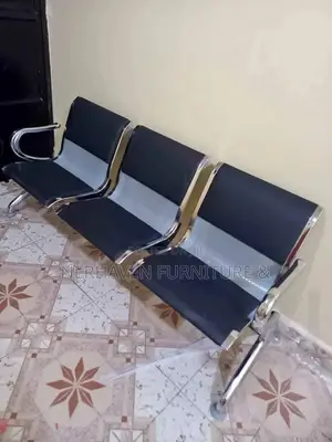 Padded Link Chair – Comfortable Waiting Area Seating