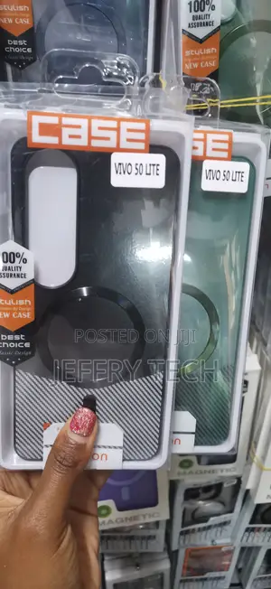 Karwa Hard Pc Vivo V50 Lite Magnetic Ultra Slim Tpu Case