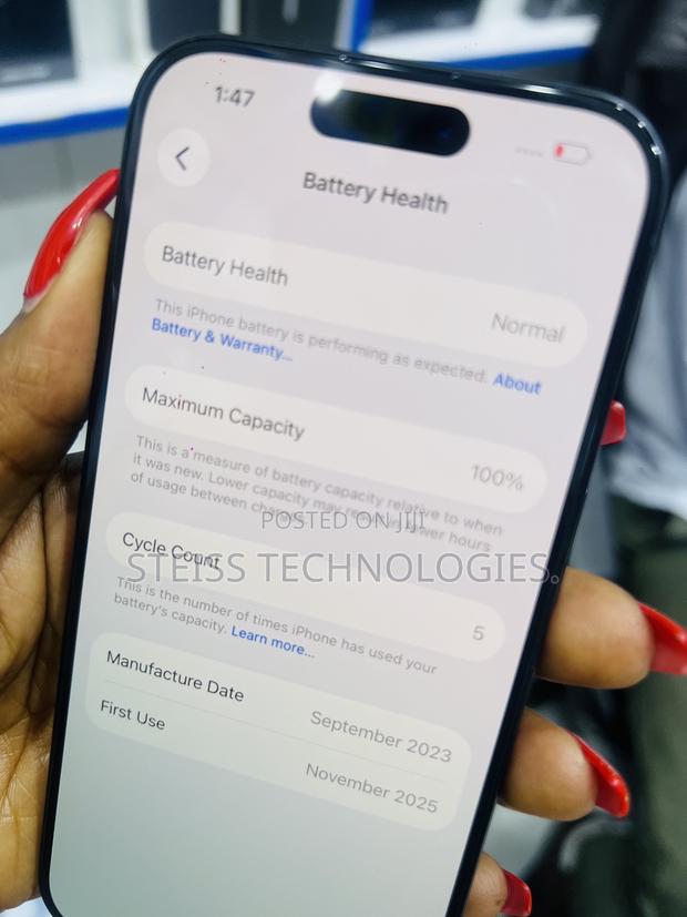 New Apple iPhone 15 Pro 256 GB Black - thumbnail 9