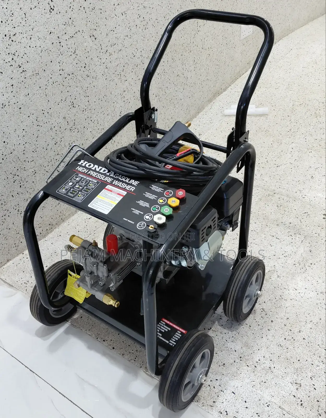 Honda Gasoline High-Pressure Washer a Heavy-Duty Machine 3800psi