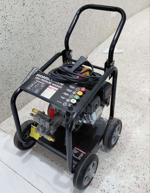 Honda Gasoline High-Pressure Washer a Heavy-Duty Machine 3800psi