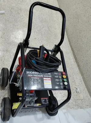 Honda Gasoline High-Pressure Washer a Heavy-Duty Machine 3800psi