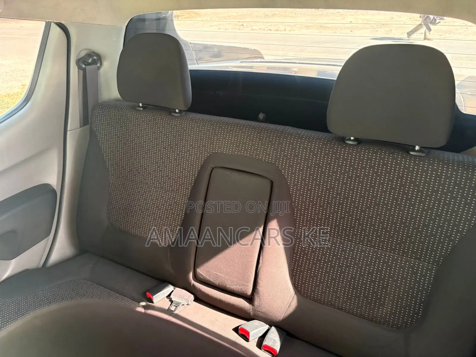 Mitsubishi L200 2013 Black
