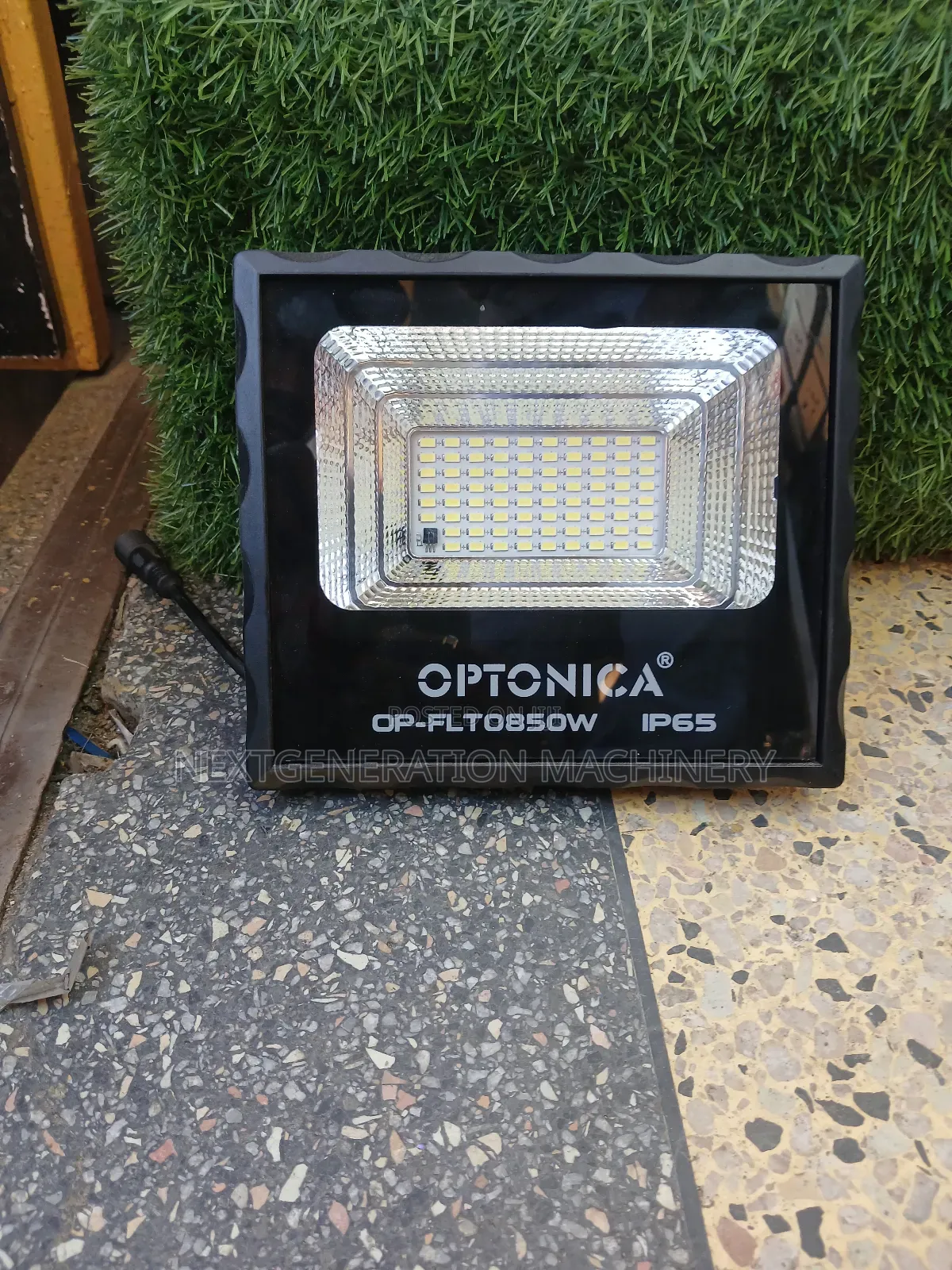 Optonica 30watt Floodlight