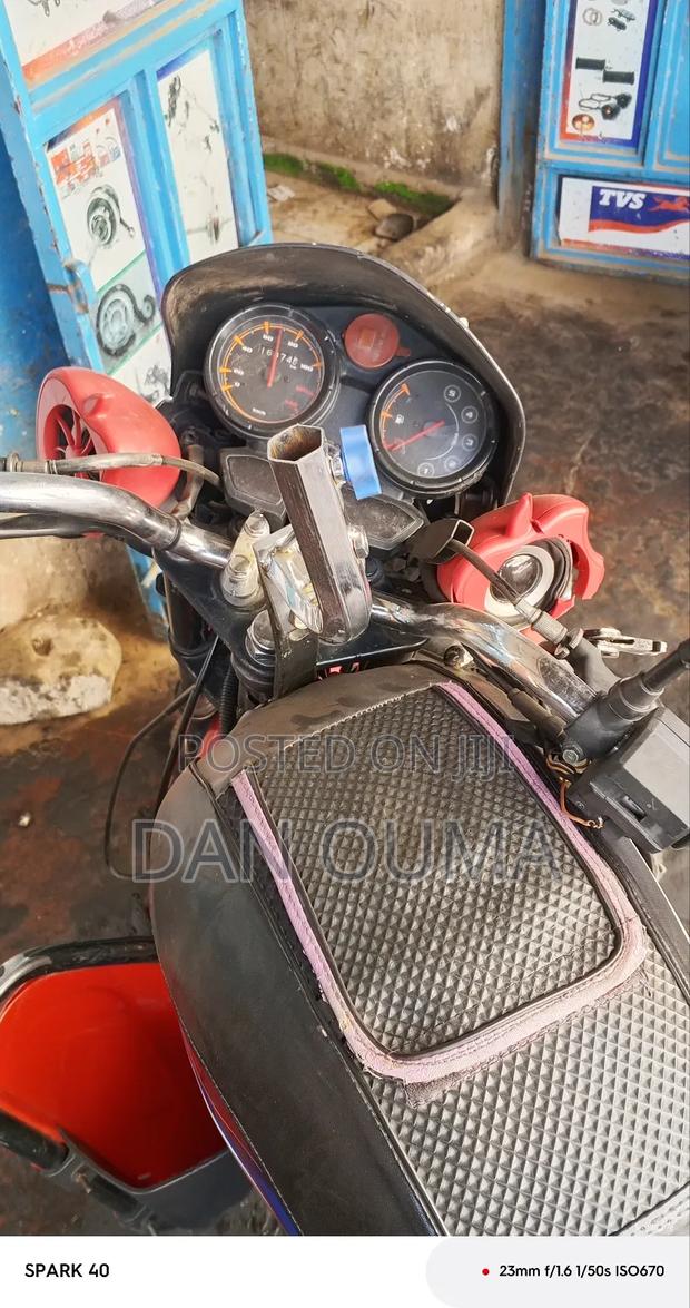 New Bajaj Boxer 150 UG 2022 Red - thumbnail 5