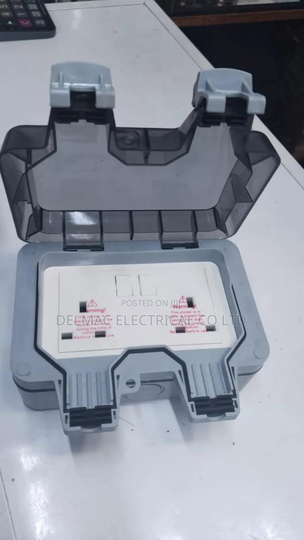 Waterproof Twin Socket - main view