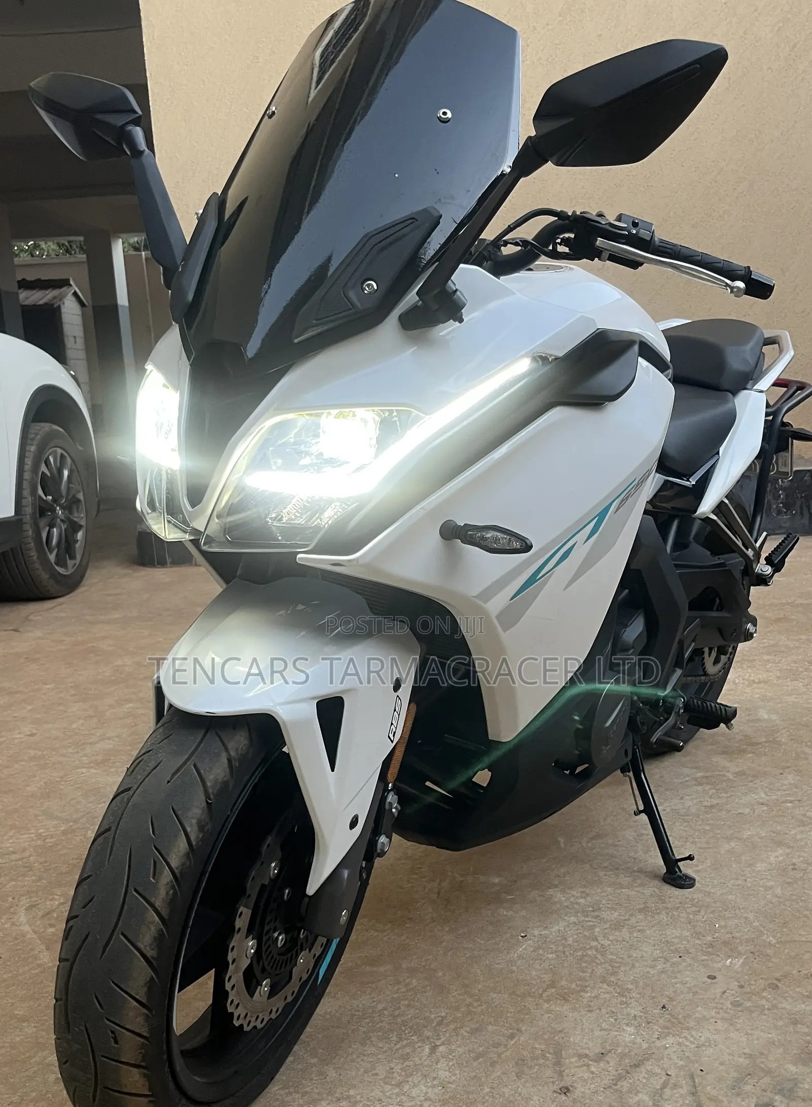 New CFMoto 650GT 2023 White