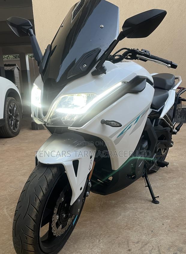 New CFMoto 650GT 2023 White - thumbnail 3