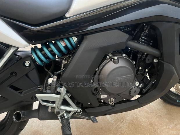 New CFMoto 650GT 2023 White - thumbnail 6