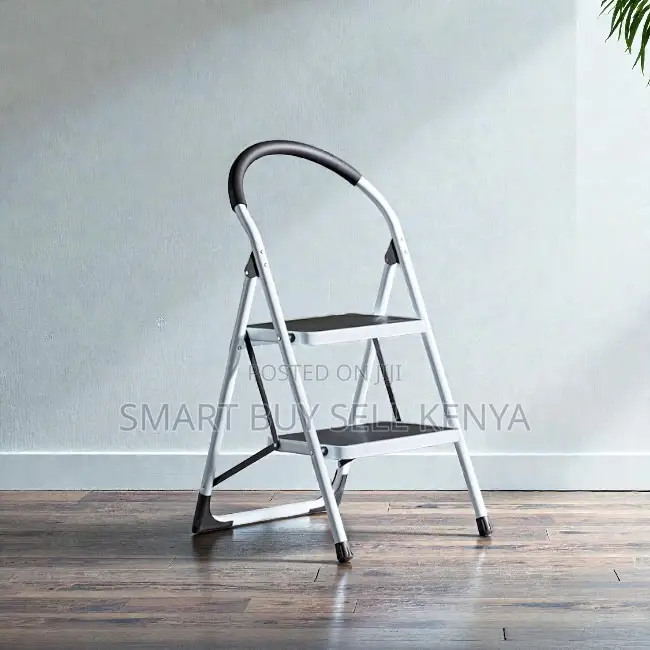 Sturdy Steel Non-Slip Ribbed Steps 2 Step Ladder Stepladder