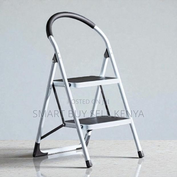 Sturdy Steel Convenient Durable 2 Step Ladder Stepladder