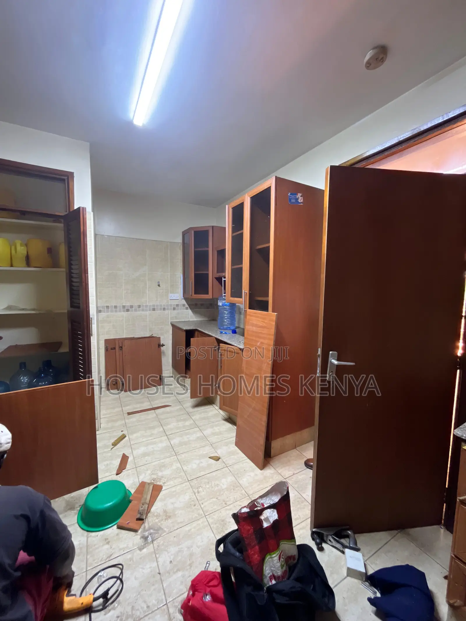 3bdrm Apartment in Lavington, Valley Arcade for rent