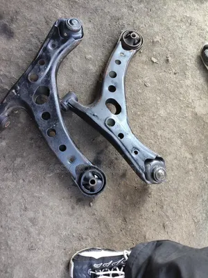 Toyota Isis Control Arms
