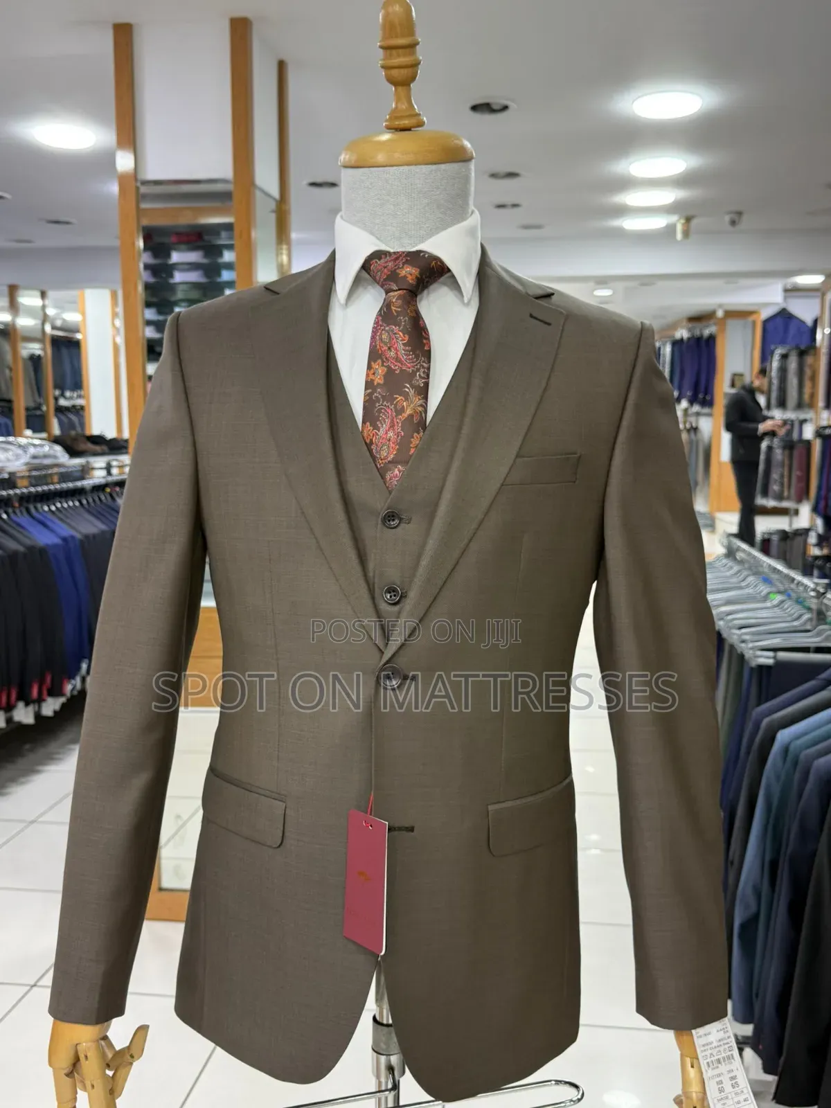 Official Men Suits 100% Wool From Turkey + Free Tie And Free Delivery