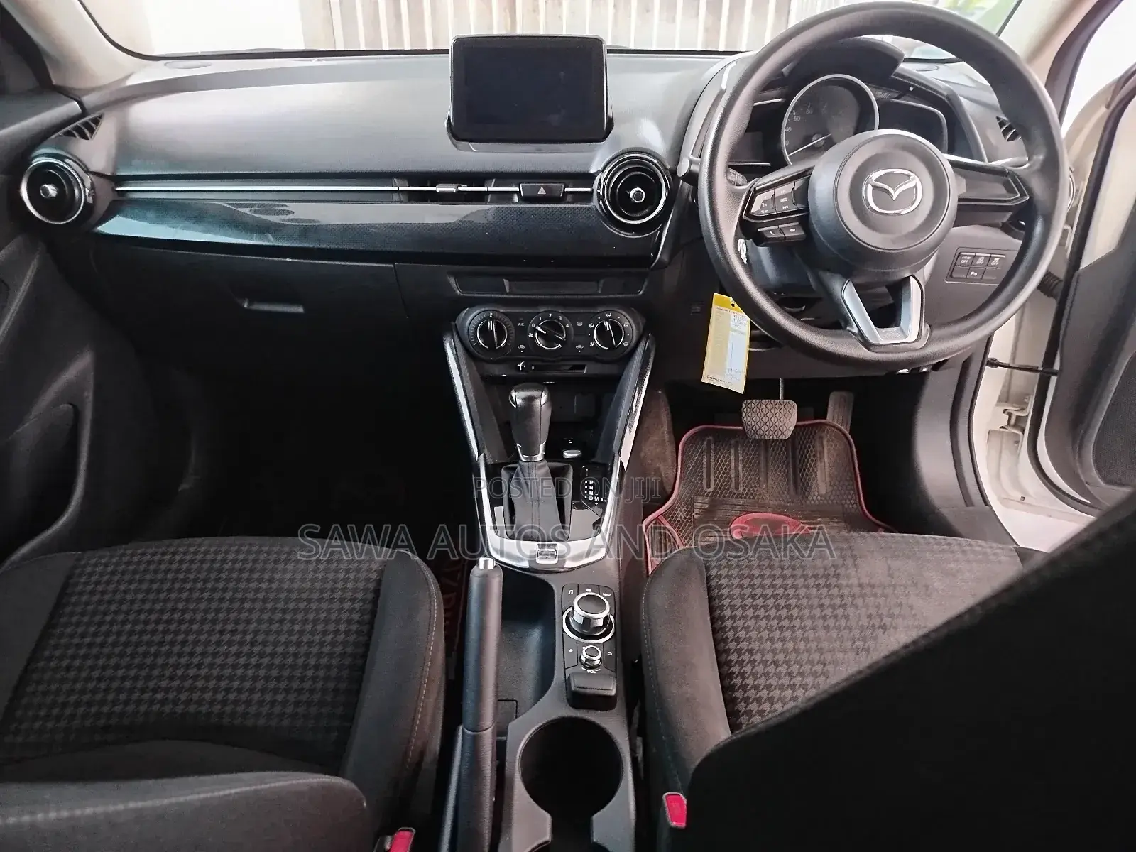 Mazda Demio 2018 White