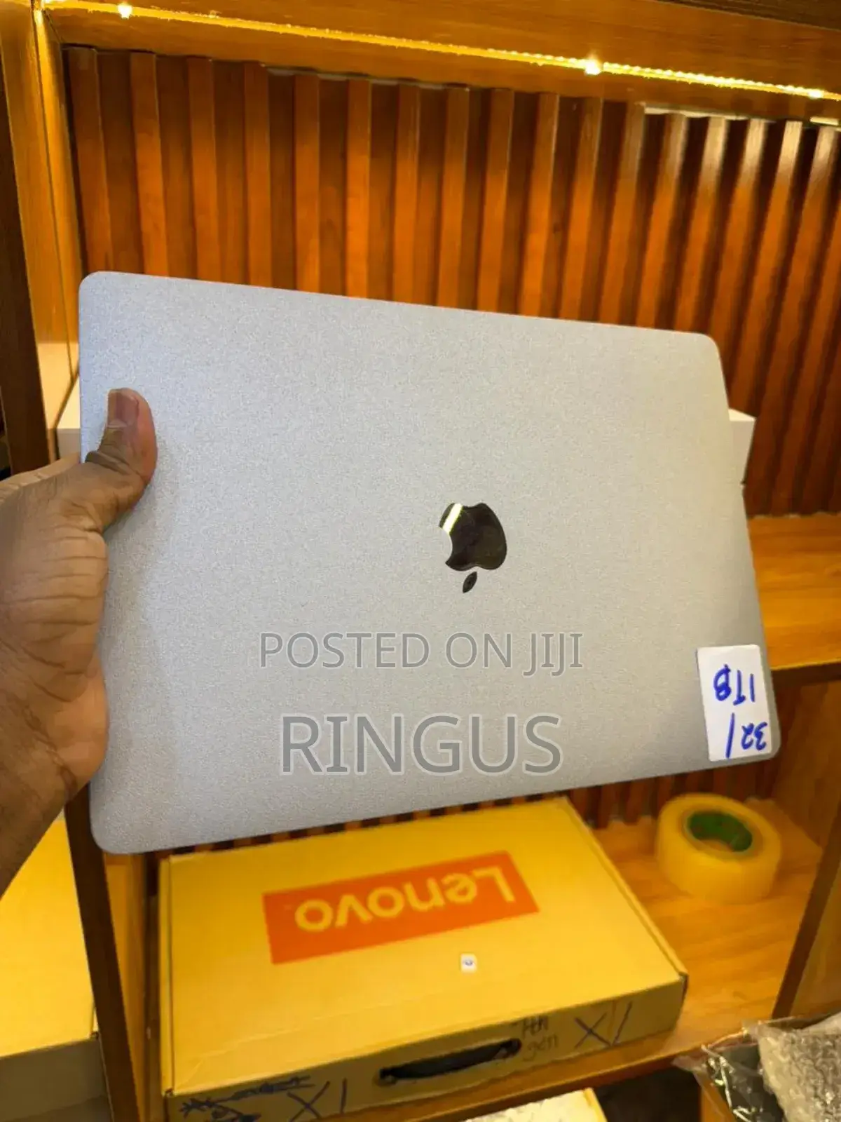 Laptop Apple MacBook Pro 2020 32GB Intel Core i7 SSD 1T