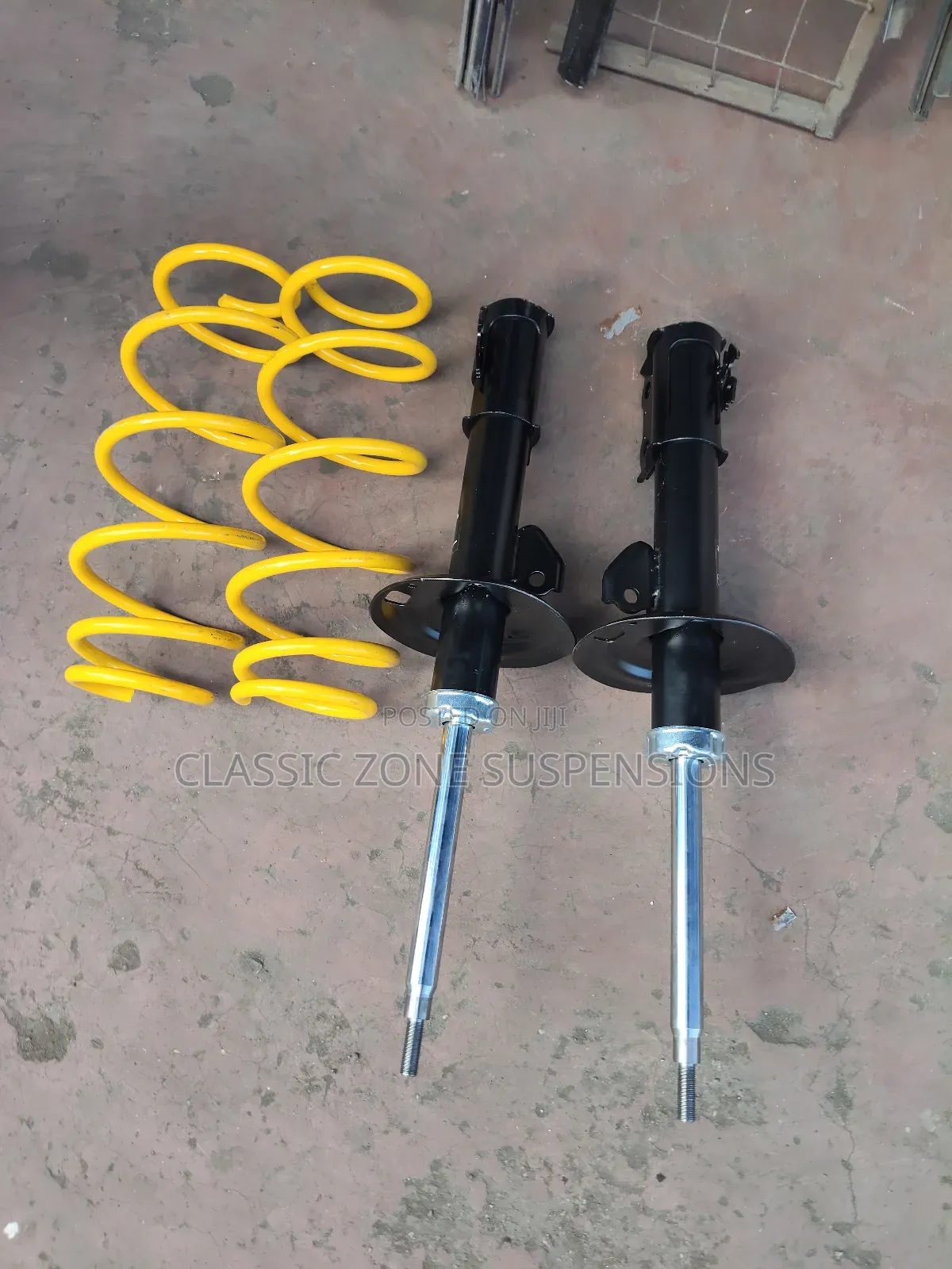 Toyota Spade Shocks and Springs