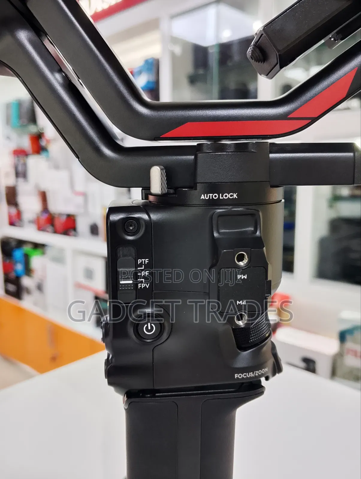 Dji Rs 4 Gimbal Stabilizer Combo(With Tripod, Support and Rings?