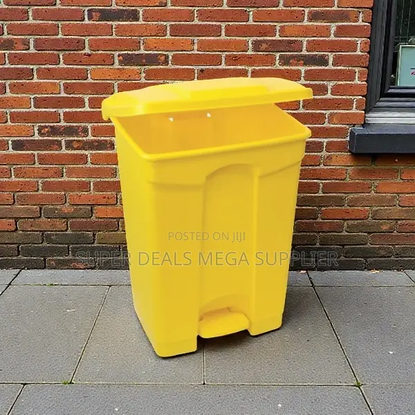 Hands-Free Operation 30 Litres Hard Plastic Waste Garbage Dust Bin