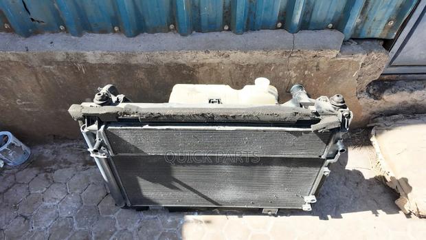 Toyota Crown Radiator - thumbnail 4