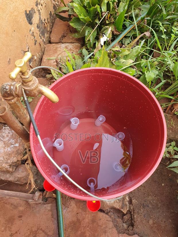 Automatic Chicken Nipple Drinker Bucket - thumbnail 3