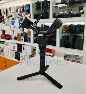 Dji Rs 4 Gimbal Stabilizer Combo(With Tripod, Support and Rings?