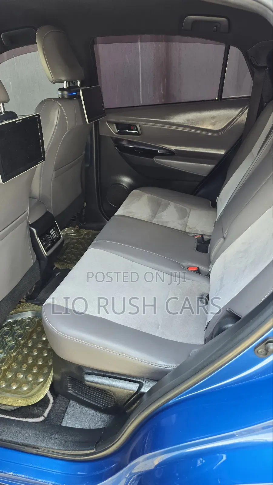 Toyota Harrier 2018 Blue